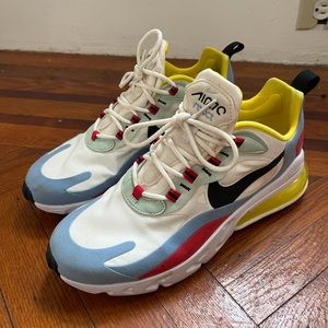 Woman’s Nike Airmax 270s